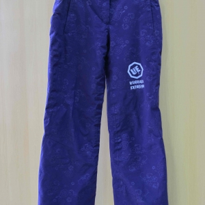 Pantalones/ calças/ pants